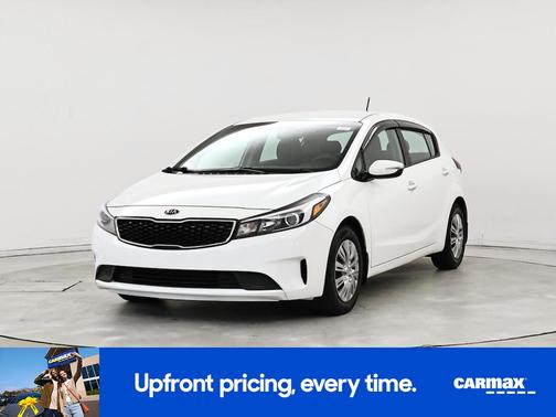 2017 Kia Forte5 LX