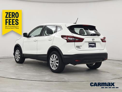 White 2021 Nissan Rogue Sport S