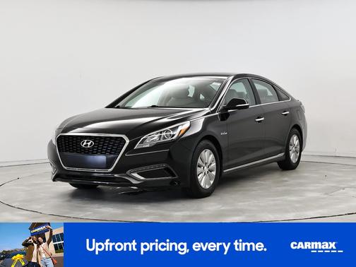 2017 Hyundai SONATA Hybrid SE