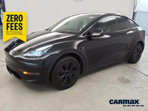 Black 2024 Tesla Model Y Long Range