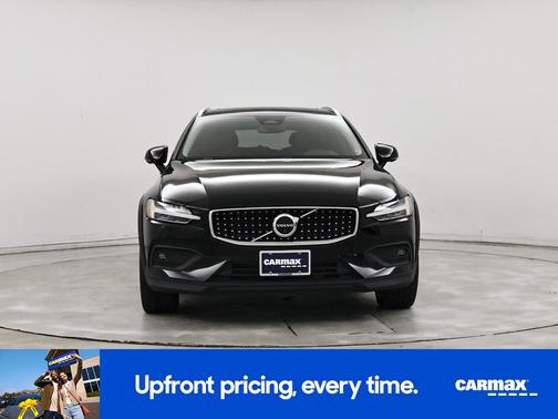 2023 Volvo V60 Cross Country B5 Ultimate