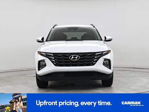 White 2023 Hyundai TUCSON SEL