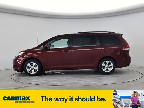 2014 Toyota Sienna LE