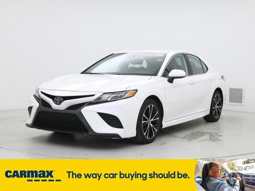 2019 Toyota Camry SE