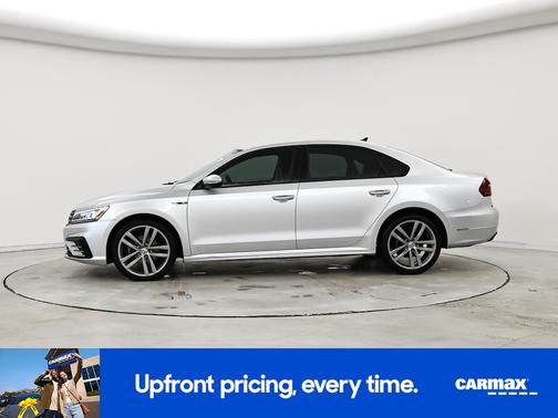 2018 Volkswagen Passat R-Line