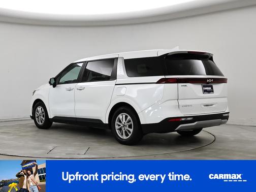 2023 Kia Carnival LX Seat Package