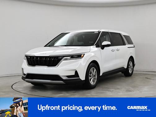2023 Kia Carnival LX Seat Package