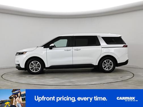 2023 Kia Carnival LX Seat Package