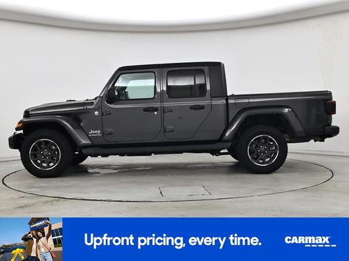 Gray 2021 Jeep Gladiator Overland