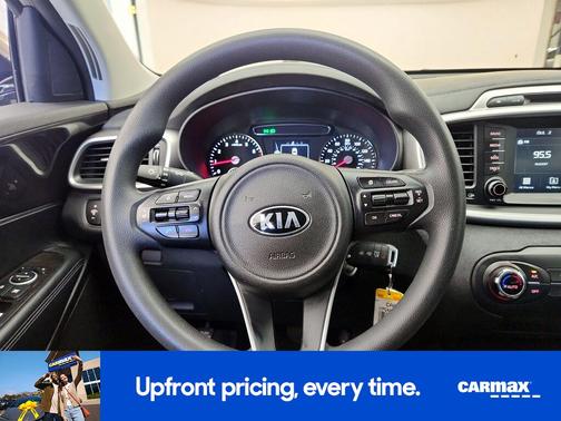 2018 Kia Sorento LX