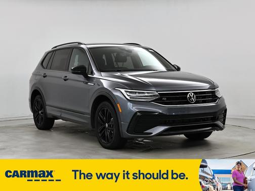2022 Volkswagen Tiguan SE R-Line Black