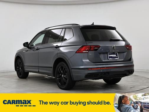 2022 Volkswagen Tiguan SE R-Line Black