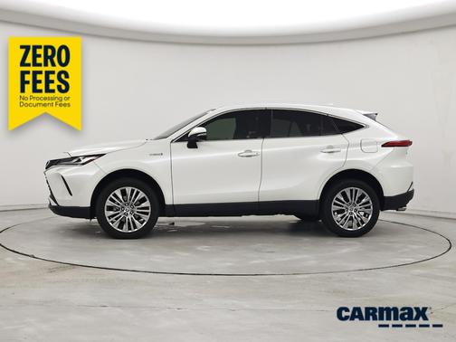 White 2021 Toyota Venza XLE