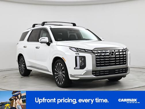 White 2023 Hyundai PALISADE Calligraphy