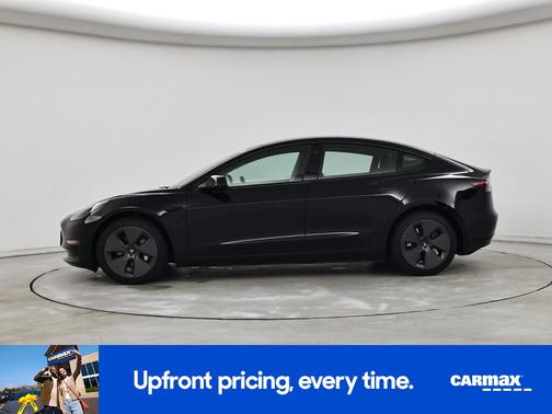 Black 2023 Tesla Model 3