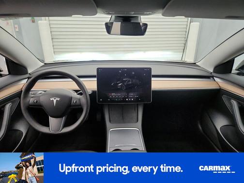 Black 2023 Tesla Model 3