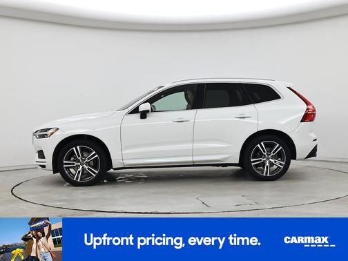White 2020 Volvo XC60 T5 Momentum