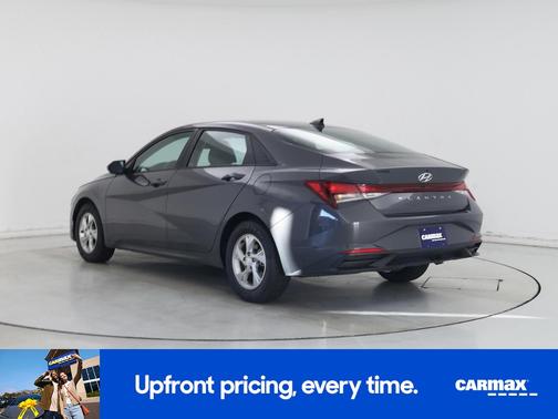 2023 Hyundai ELANTRA SE