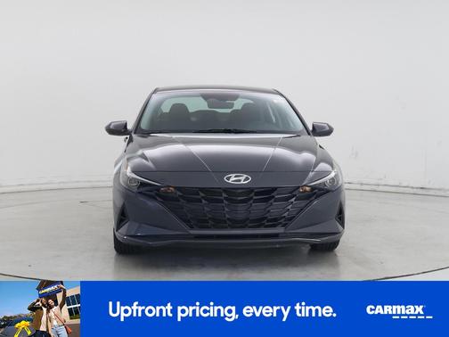 2023 Hyundai ELANTRA SE