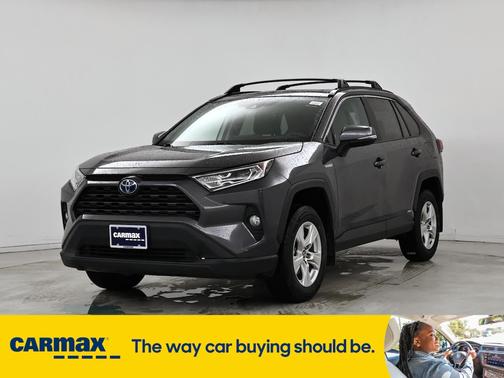 2020 Toyota RAV4 Hybrid XLE