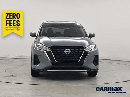 Gray 2023 Nissan Kicks SV