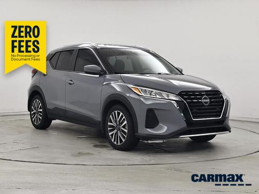 Gray 2023 Nissan Kicks SV