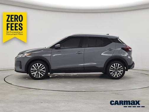 Gray 2023 Nissan Kicks SV