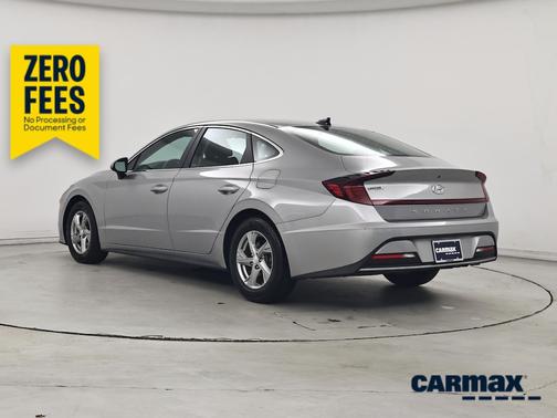 Silver 2023 Hyundai SONATA SE
