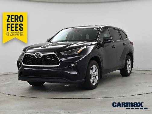 Black 2024 Toyota Highlander LE
