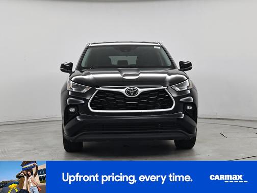 Black 2024 Toyota Highlander LE