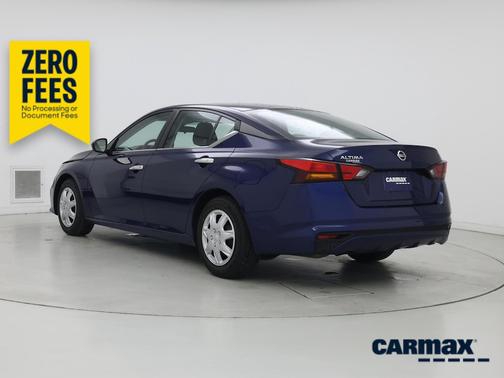 Blue 2022 Nissan Altima S