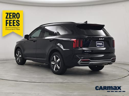Black 2023 Kia Sorento S