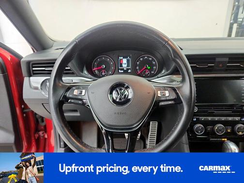 2021 Volkswagen Passat R-Line