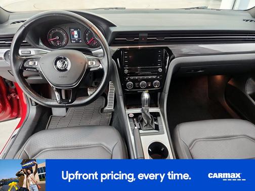 2021 Volkswagen Passat R-Line