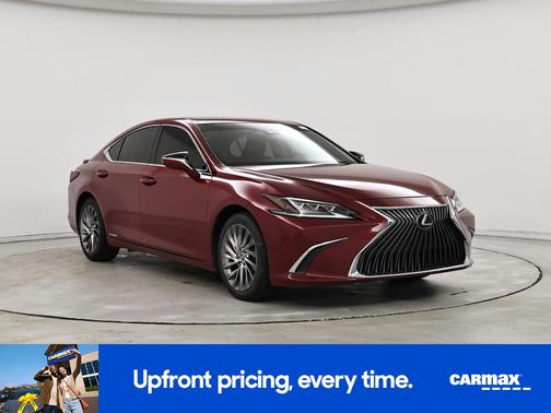 2019 Lexus ES 300h Luxury