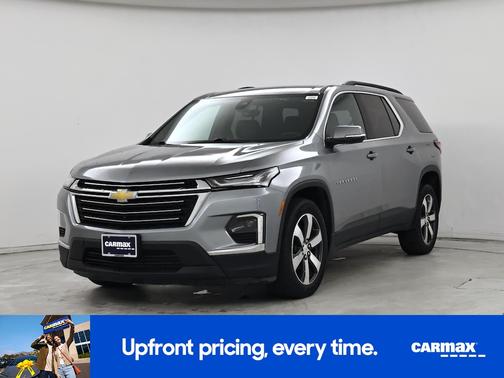 Gray 2023 Chevrolet Traverse LT Leather