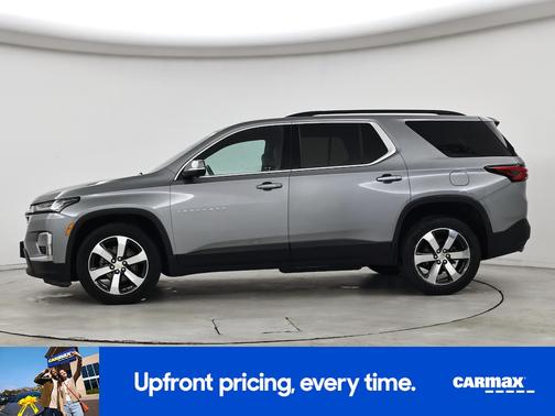 Gray 2023 Chevrolet Traverse LT Leather