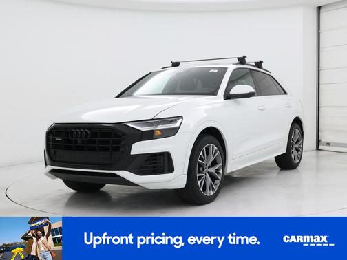 White 2021 Audi Q8 Premium