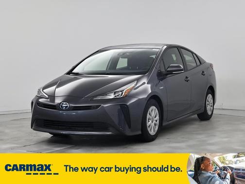 2022 Toyota Prius LE