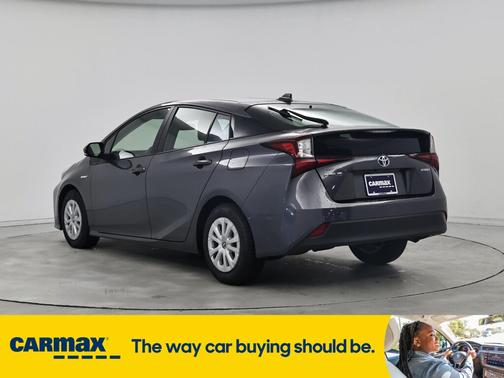 2022 Toyota Prius LE