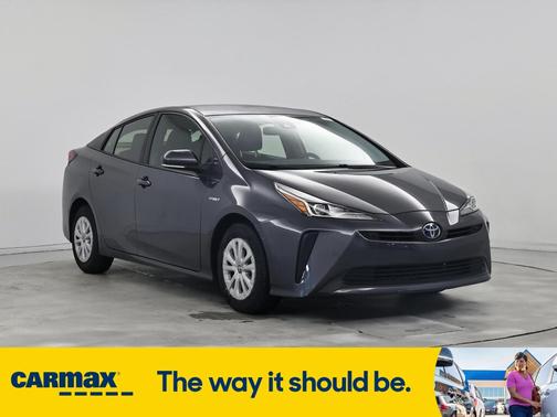 2022 Toyota Prius LE
