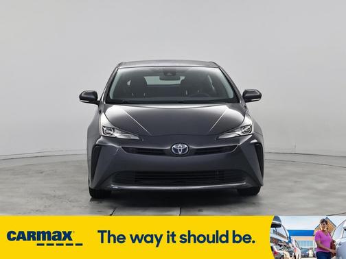 2022 Toyota Prius LE