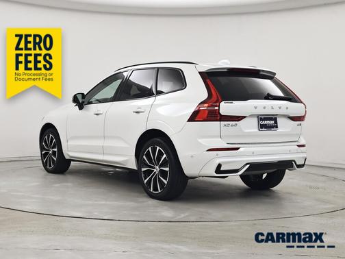 White 2023 Volvo XC60 B5 Plus Dark Theme