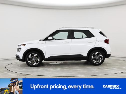 2022 Hyundai VENUE SEL