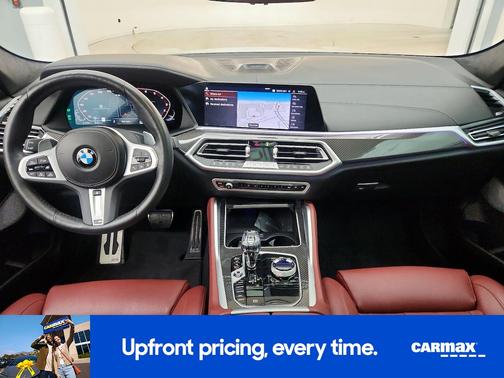 2022 BMW X6 M50i