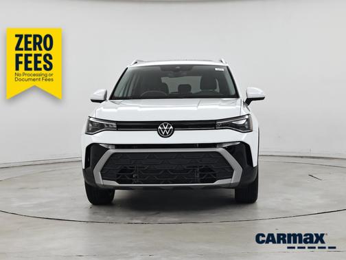 White 2025 Volkswagen Taos SE