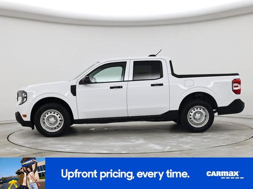 White 2025 Ford Maverick XL