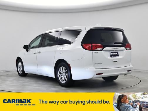 2018 Chrysler Pacifica LX