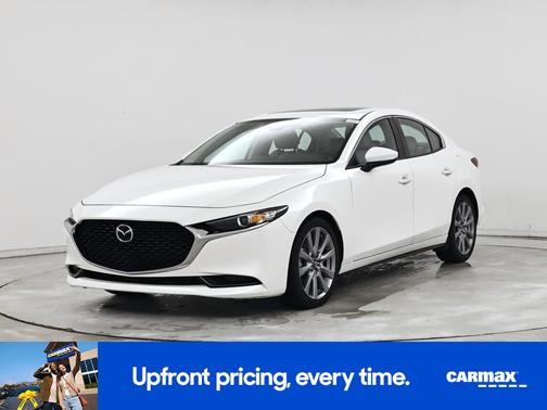 White 2022 Mazda Mazda3 Preferred