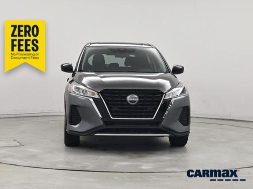 Gray 2023 Nissan Kicks S